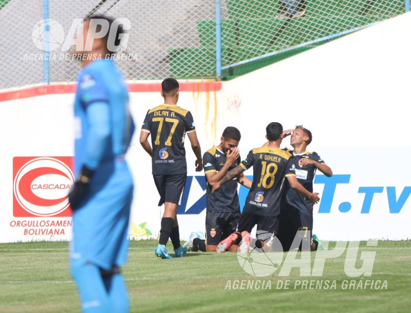 SÍNTESIS DEL PARTIDO TOTORA REAL ORURO (3) FC UNIVERSITARIO (0)